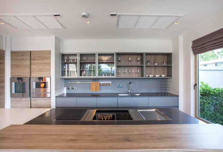 Smoke Pearl And Fossil Grey kitchen